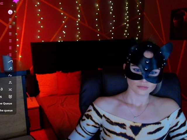 SofiaShy's BongaCams show and profile