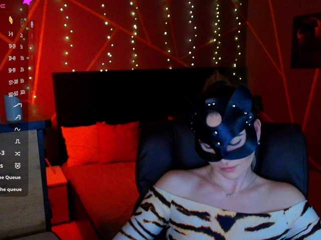 SofiaShy Live Cam and Statistics on UnifiedCams