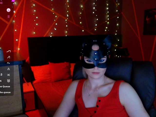 SofiaShy live cam