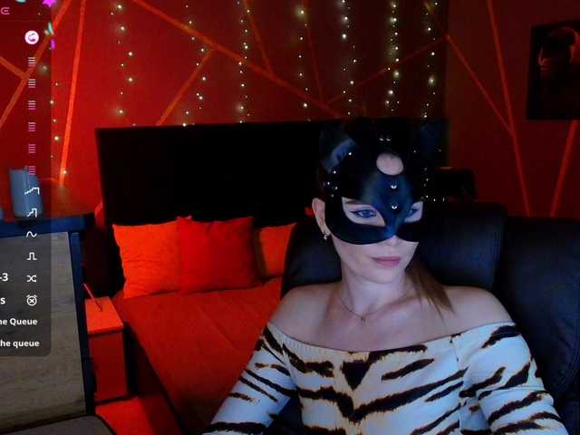 SofiaShy's BongaCams show and profile