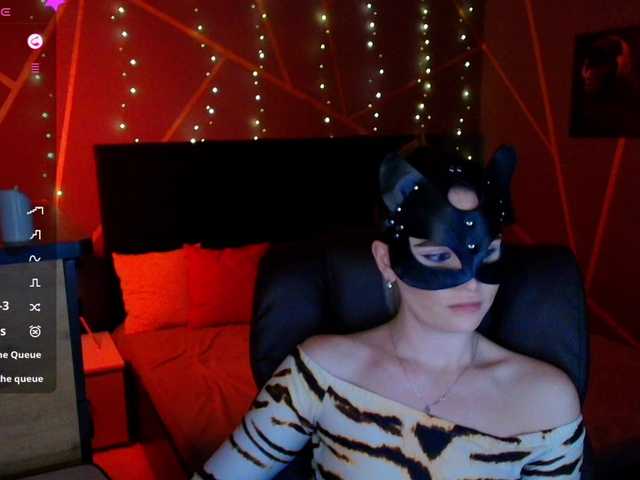 SofiaShy's BongaCams show and profile