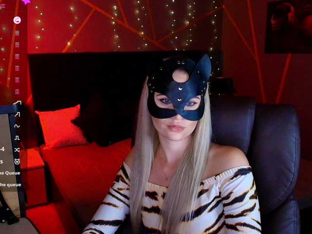 SofiaShy live cam on BongaCams