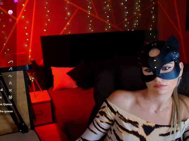 Model: __Sofia_Cat__
