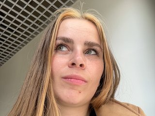 LolaSexxx