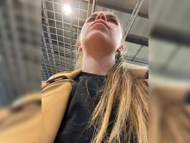 LolaSexxx