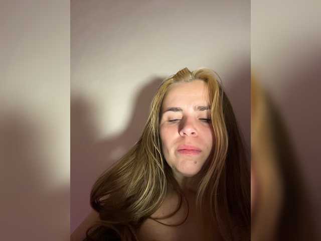 LolaSexxx