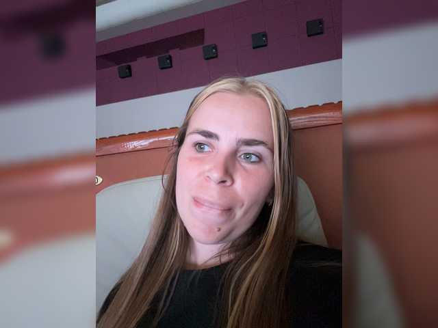 LolaSexxx