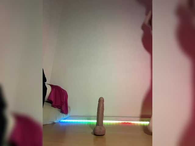 go to chat with LolaSexxx