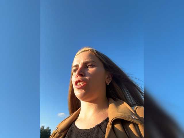 LolaSexxx