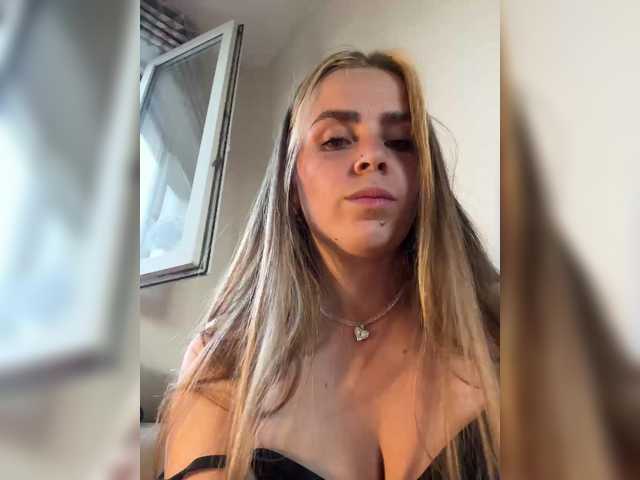 LolaSexxx