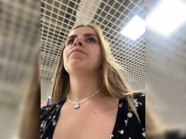 LolaSexxx
