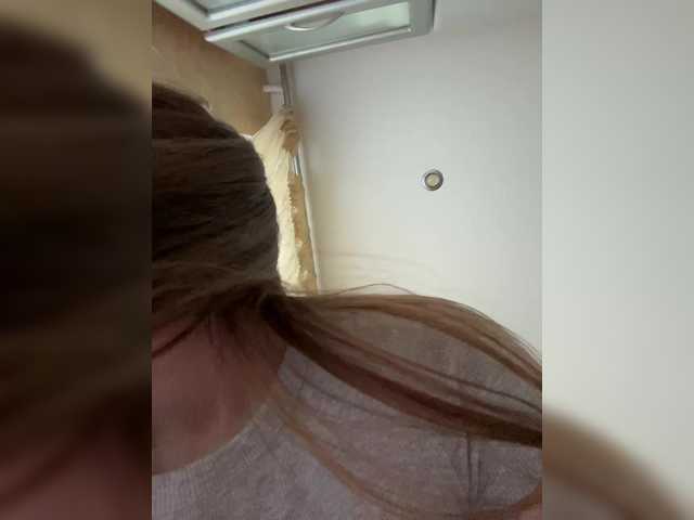 go to chat with LolaSexxx