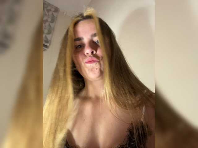 LolaSexxx