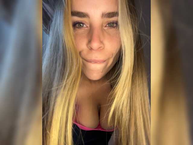 LolaSexxx