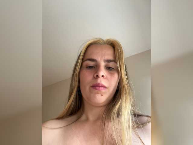LolaSexxx