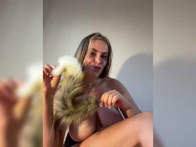 LolaSexxx