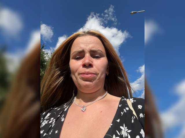 LolaSexxx