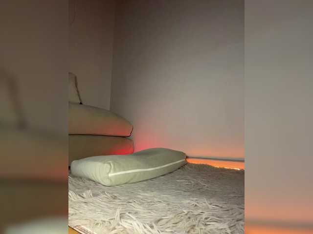 Рунетки: LolaSexxx