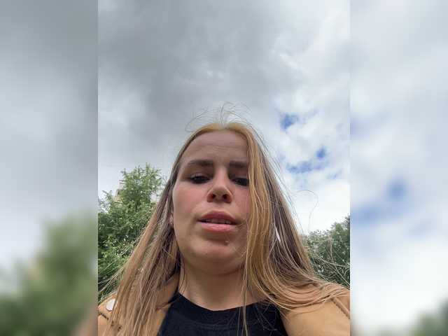 LolaSexxx