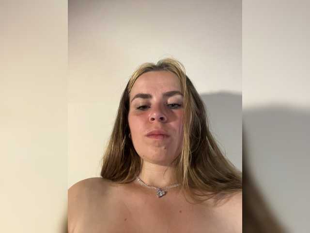 LolaSexxx