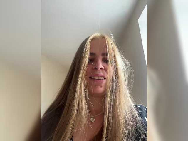 LolaSexxx