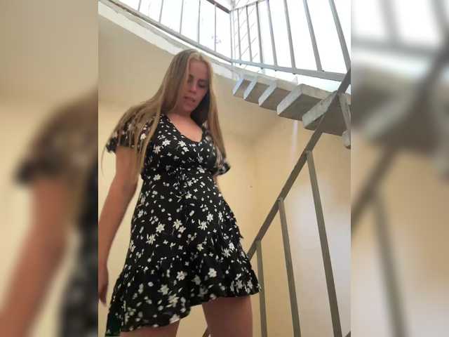 LolaSexxx