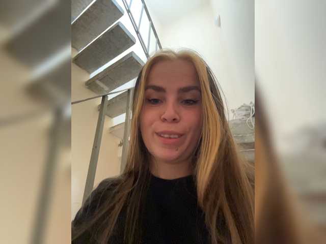 LolaSexxx