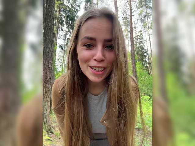 go to chat with LolaSexxx
