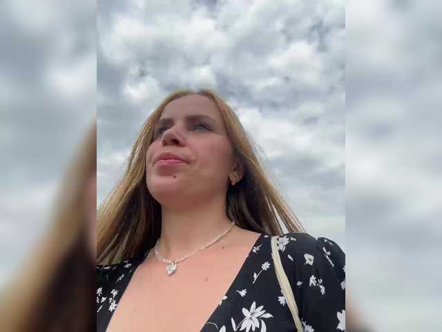 LolaSexxx