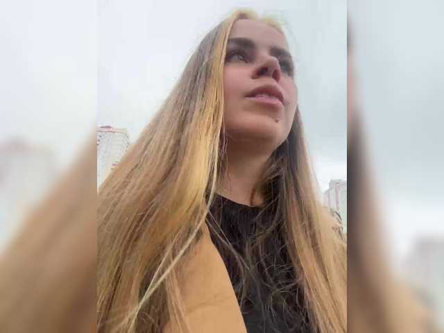 LolaSexxx