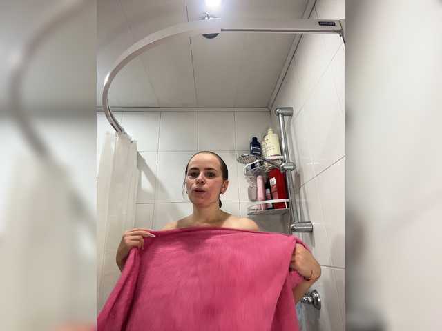 go to chat with LolaSexxx