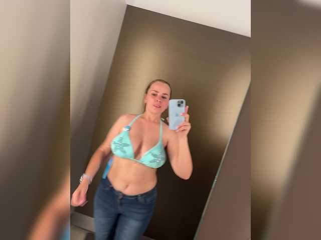 LolaSexxx