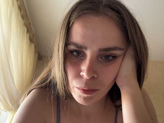 go to chat with LolaSexxx