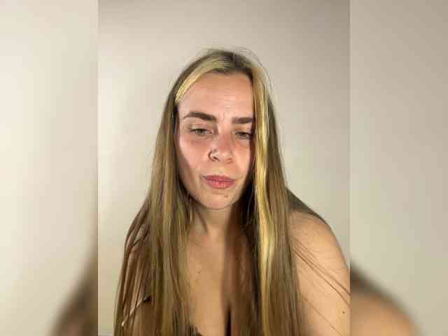 LolaSexxx