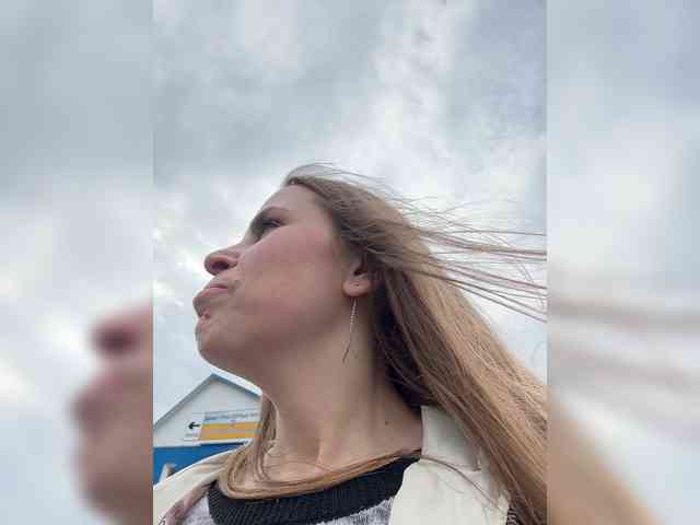 LolaSexxx
