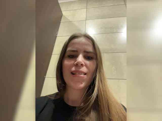 LolaSexxx