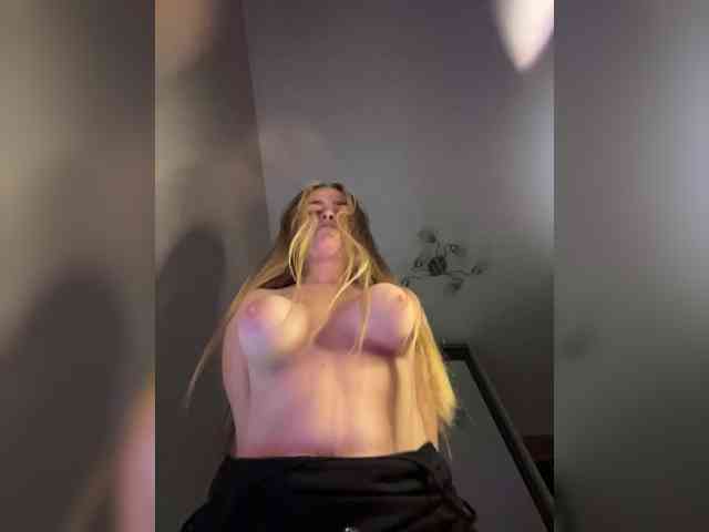 LolaSexxx