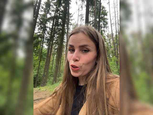 LolaSexxx