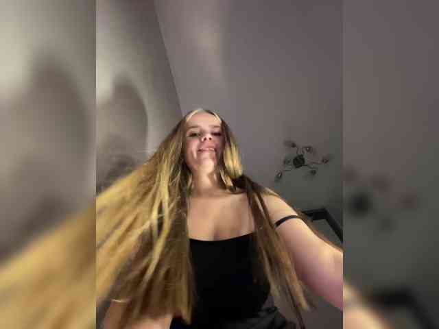 LolaSexxx