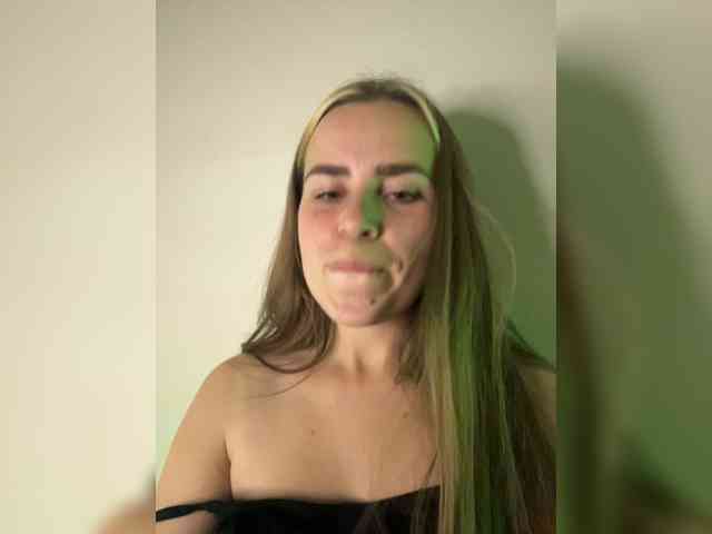 LolaSexxx webcam