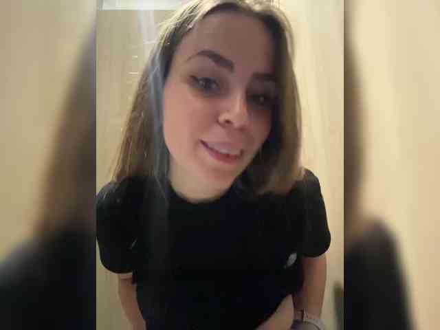 LolaSexxx webcam