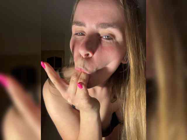 LolaSexxx webcam
