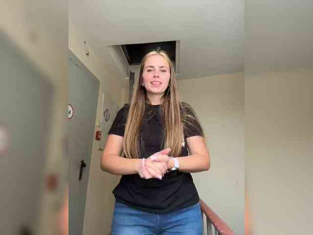 LolaSexxx webcam