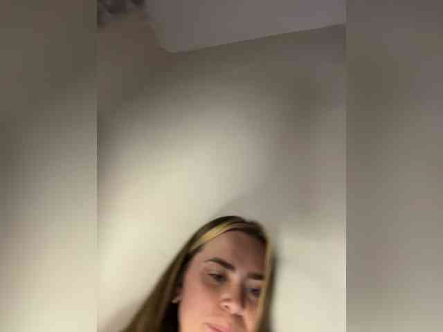 LolaSexxx webcam
