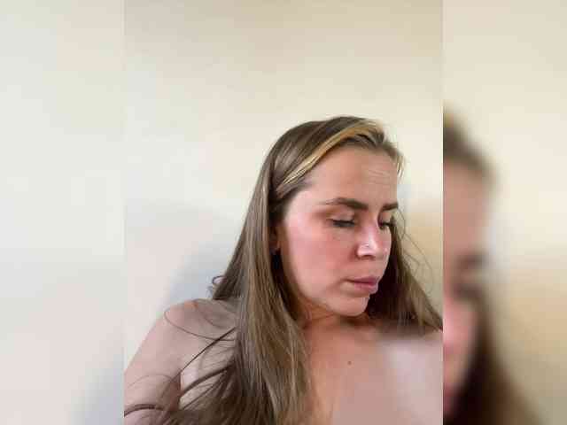 LolaSexxx webcam