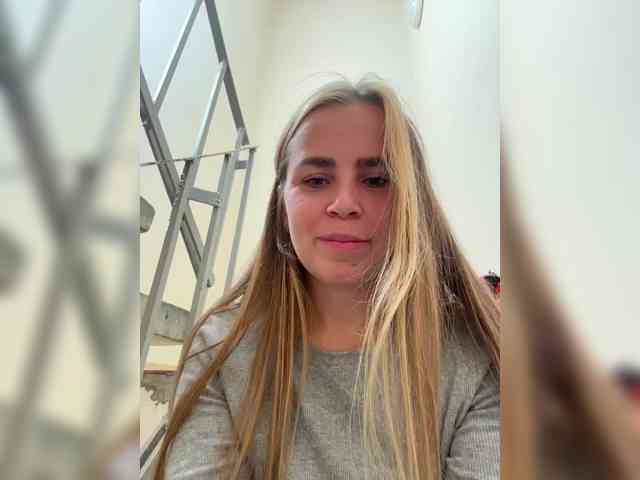 LolaSexxx webcam