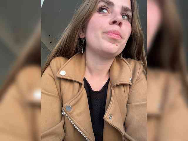 LolaSexxx webcam