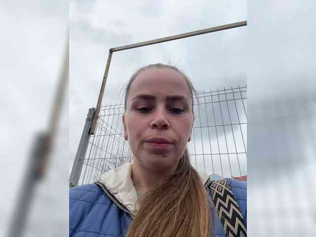 LolaSexxx webcam