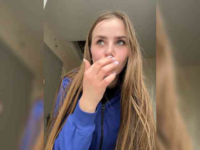 LolaSexxx webcam