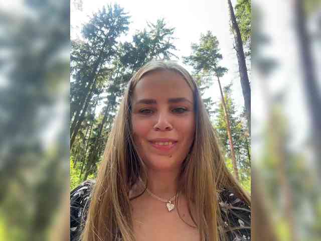 LolaSexxx webcam